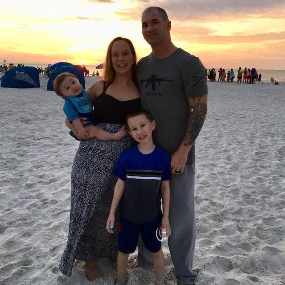 Meet your Posher, Amanda - Picture 1 of 1